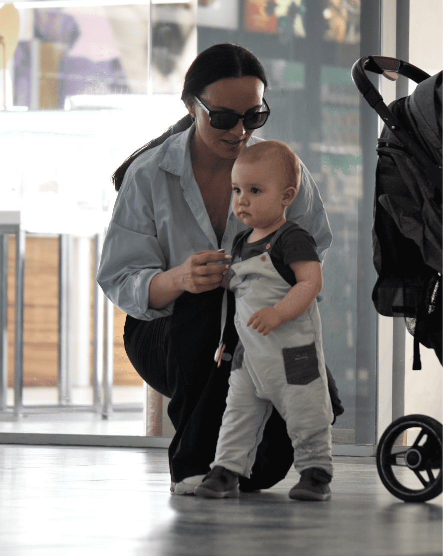 European safety certified badge (CEN/TR 16512:2015) for KESLOVE baby carrier.
